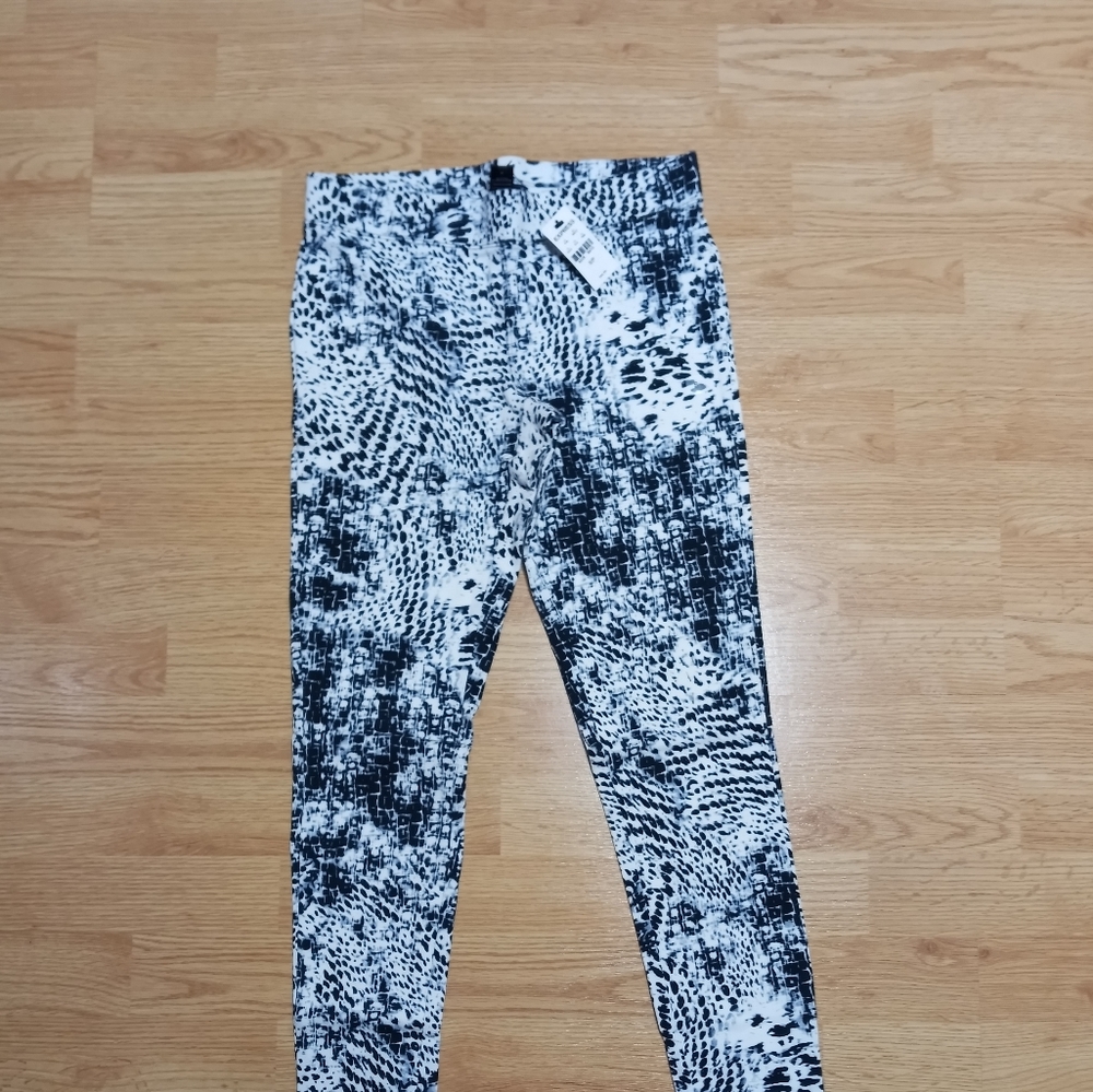 NWT Express leggings